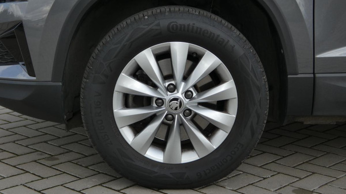 Škoda Karoq 1,5 TSI Ambition DSG na operativní leasing