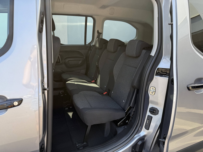 Opel Combo Edition Plus L2 MT6 1,5 CDTi / 96kW na operativní leasing