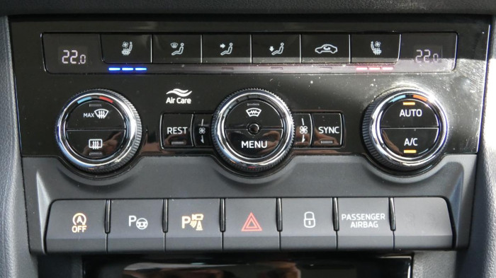 Škoda Kodiaq 2,0 TDI L&K DSG 4x4 na operativní leasing