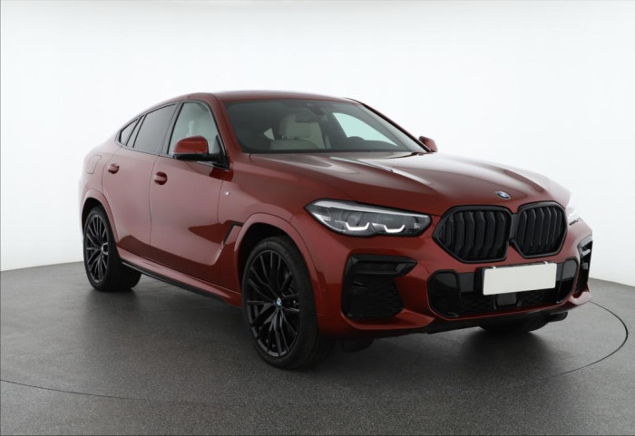 BMW X6 M Paket xDrive40d 259 kW 4x4 Automat na operativní leasing