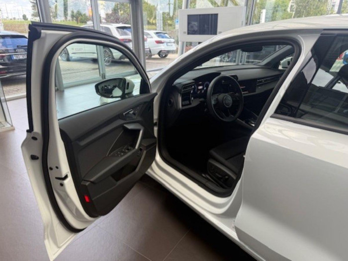 Audi A3 Spb 35 TFSI Stronic na operativní leasing