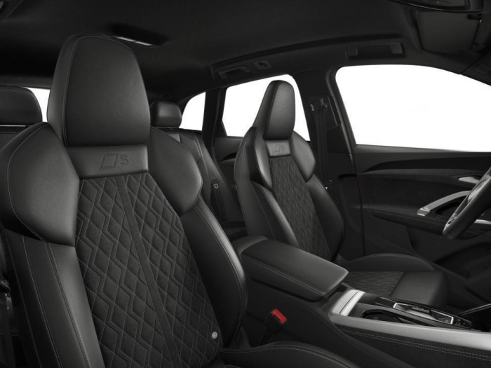 Audi Q5 Quattro ST7 2,0TDI / 150kW na operativní leasing