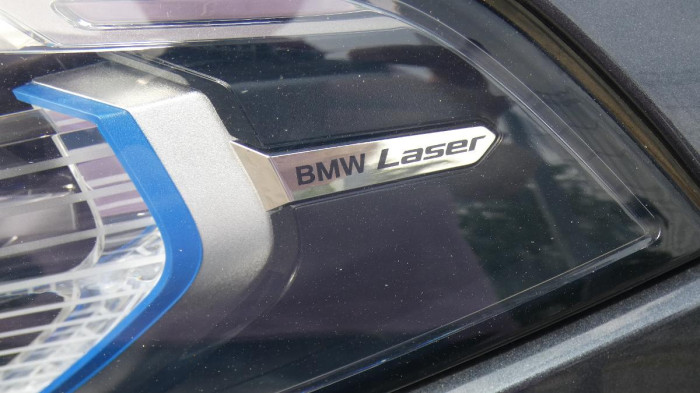 BMW X7 xDrive 40d Luxury na operativní leasing