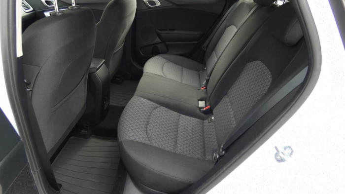 Kia Ceed 1.5 T-GDI 118kW SPIN na operativní leasing