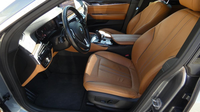 BMW Řada 6 640i xDrive GT Luxury Line na operativní leasing