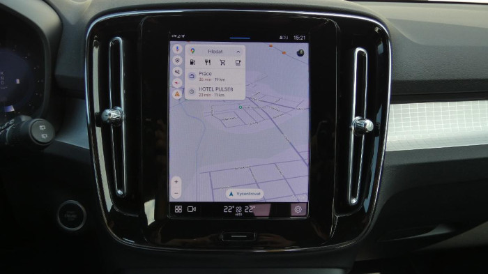 Volvo XC40 B3 mHEV Core aut. na operativní leasing