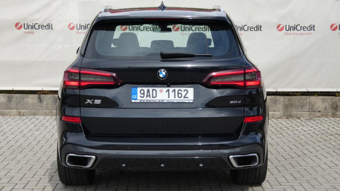 BMW X5 30d xDrive M Sport na operativní leasing