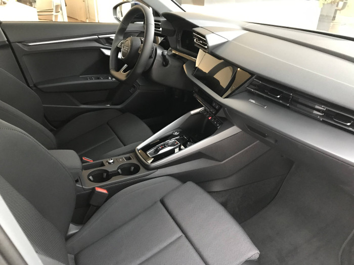 Audi A3 Sportback S line ST7 1,5TFSI  / 110kW na operativní leasing