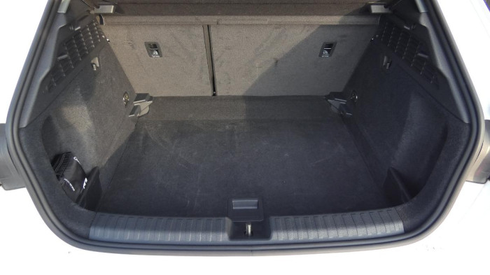 Audi A3 35 TFSI Sportback S Line na operativní leasing