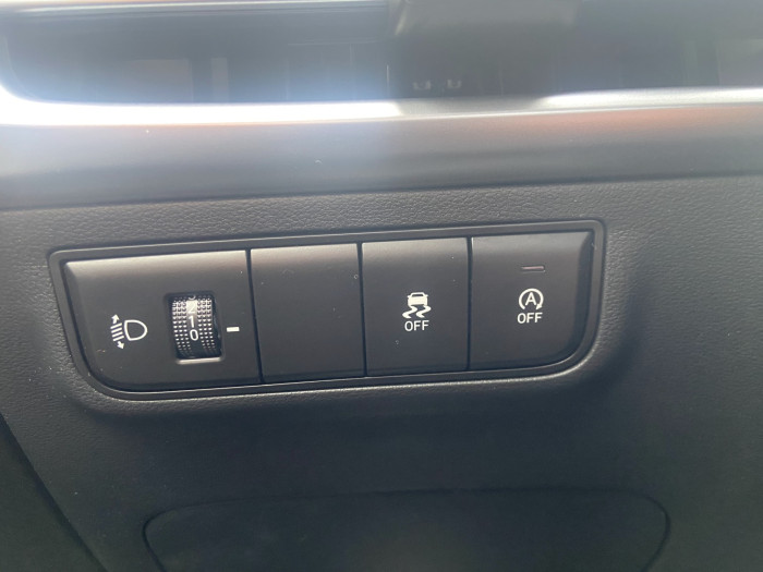 25 1,6 TGDI MT 2WD COMFORT	 na operativní leasing