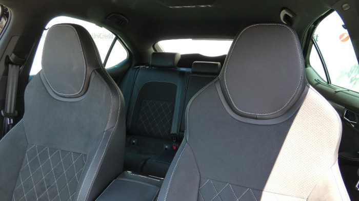 Škoda Superb 2.0 TSI DSG Sportline na operativní leasing