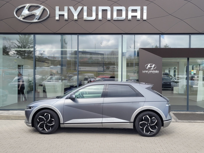 24 77KWH 4×2 STYLE na operativní leasing