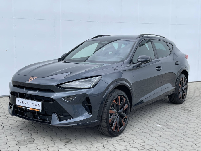 CUPRA Formentor DSG 1.5 eTSI / 110kW na operativní leasing
