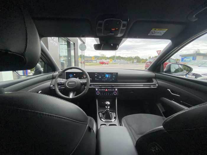 25 1,6 TGDI MT 20 YEARS LUXURY na operativní leasing