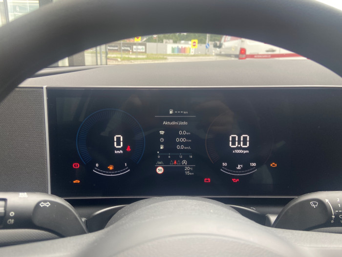 25 1,6 TGDI MT 2WD COMFORT	 na operativní leasing