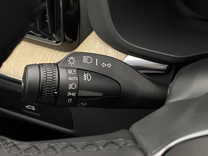 Volvo XC60 T6 AWD AUT BRIGHT PLUS na operativní leasing