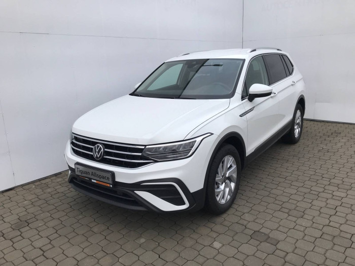 Volkswagen Tiguan Allspace Life 7DSG 1,5TSi / 110kW na operativní leasing