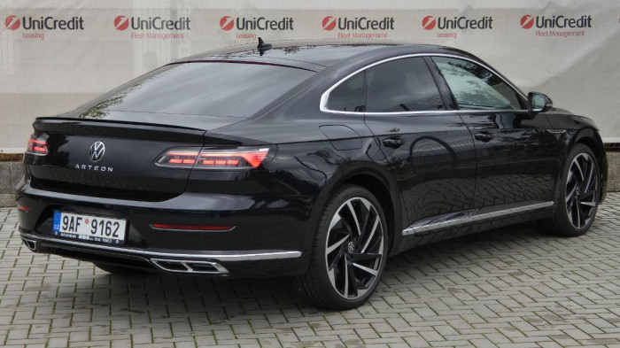 Volkswagen Arteon 2.0 TDI 147kW DSG R-line na operativní leasing