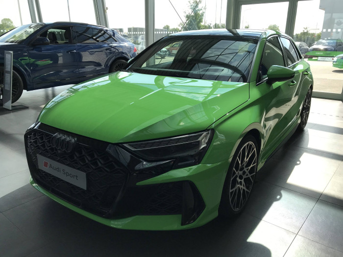 Audi A3 Sportback RS3 quattro STT 2,5TFSI / 294kW na operativní leasing