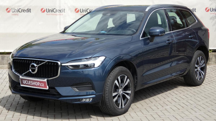Volvo XC60 B4 AWD Momentum Pro na operativní leasing