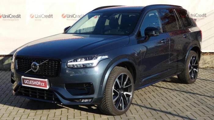 Volvo XC90 B5 AWD Drive-E mHEV Glossy Bla na operativní leasing