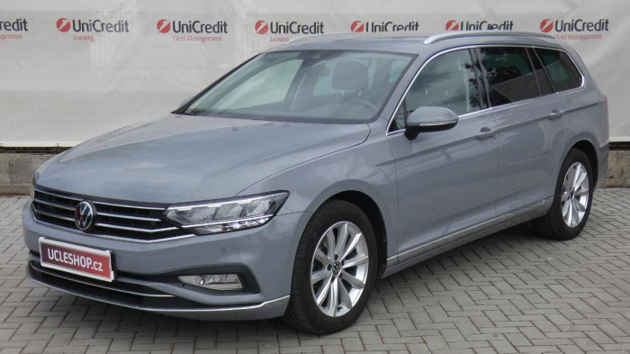 Volkswagen Passat Variant 2.0 TDI DSG Elegance na operativní leasing