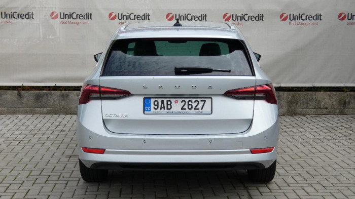 Škoda Octavia Combi 2,0 TDI  DSG Style na operativní leasing