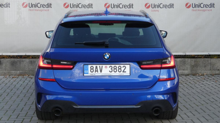 BMW Řada 3 330d Touring  xDrive na operativní leasing