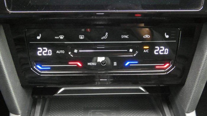 Volkswagen Arteon 2.0 TDI 147kW DSG R-line na operativní leasing