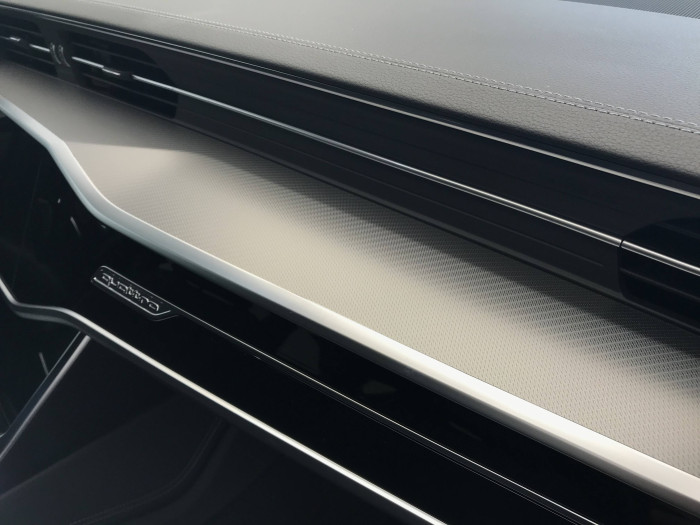 Audi A6 allroad quattro 45 ST7 3,0TDI / 180kW na operativní leasing