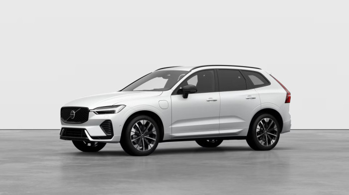 Volvo XC60 T8 AWD RECHARGE DARK PLUS na operativní leasing