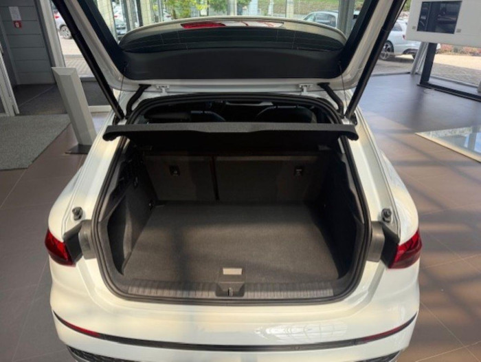 Audi A3 Spb 35 TFSI Stronic na operativní leasing