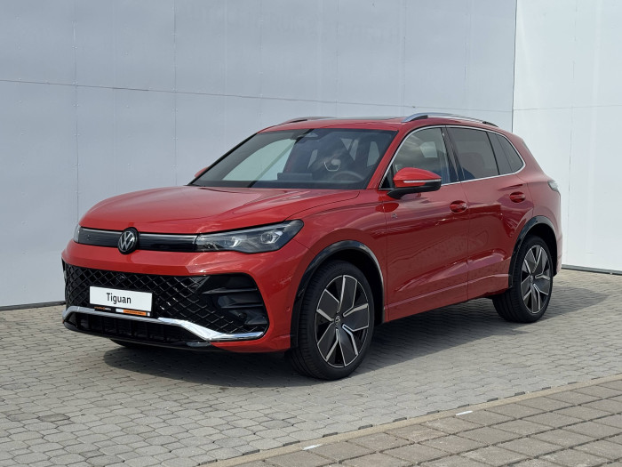 Volkswagen Tiguan R-Line People DSG mHEV 1,5 eTSI / 110kW na operativní leasing