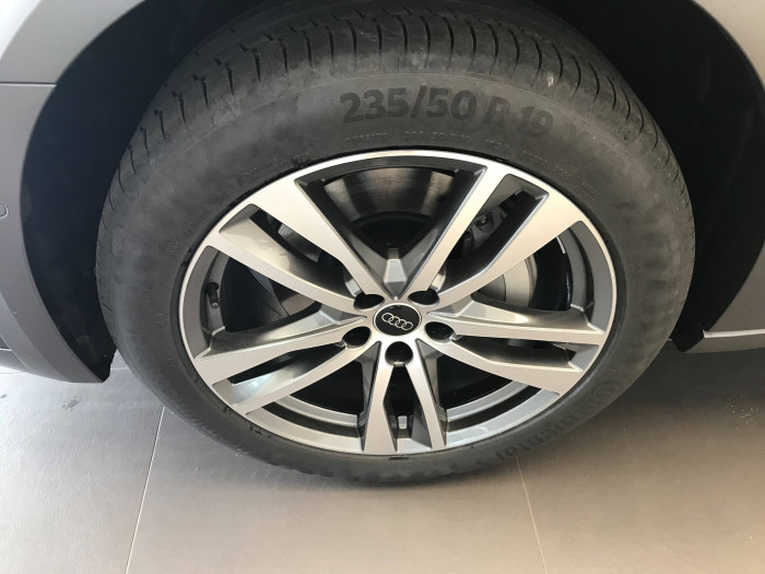 Audi A6 allroad quattro 45 ST7 3,0TDI / 180kW na operativní leasing