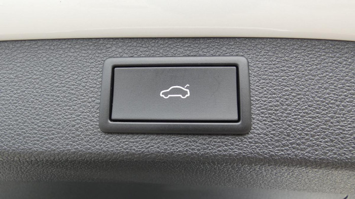 Škoda Kodiaq 2,0 TDI L&K DSG 4x4 147 kW na operativní leasing