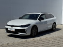 Volkswagen Passat R-Line People 7DSG 2,0TSI / 150kW na operativní leasing