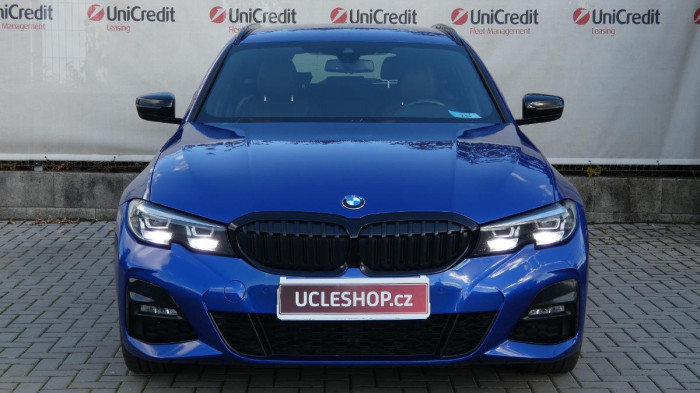 BMW Řada 3 330d Touring  xDrive na operativní leasing