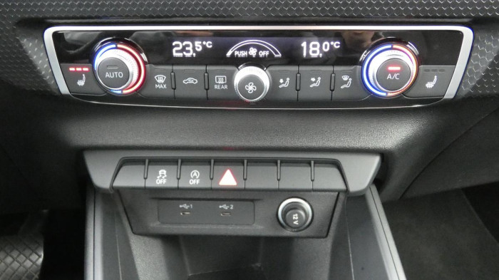 Audi A1 Sportback 30 TFSI Advanced S t na operativní leasing