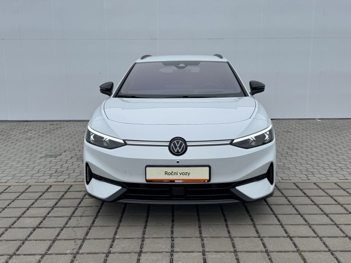 Volkswagen ID.7 Tourer Pro S People  / 210kW na operativní leasing