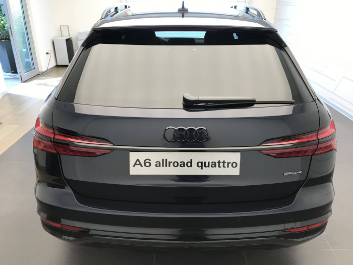Audi A6 allroad quattro 45 ST7 3,0TDI / 180kW na operativní leasing