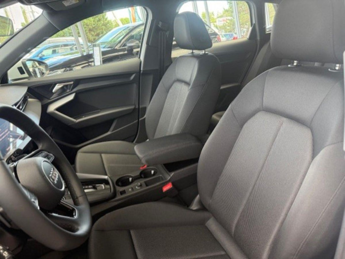 Audi A3 Spb 35 TFSI Stronic na operativní leasing