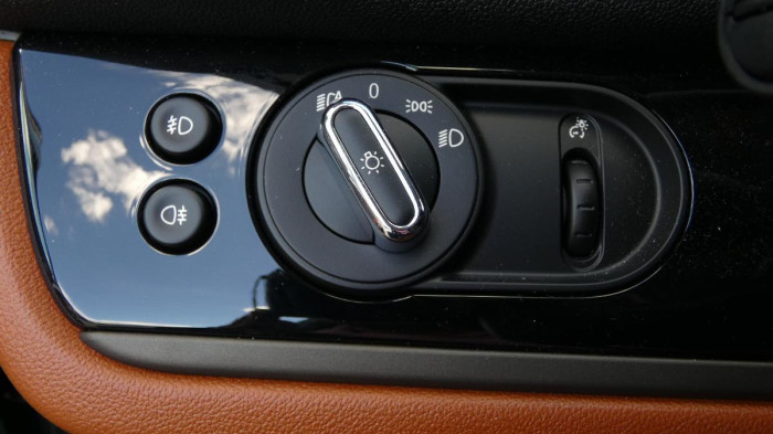 Mini Countryman COOPER na operativní leasing