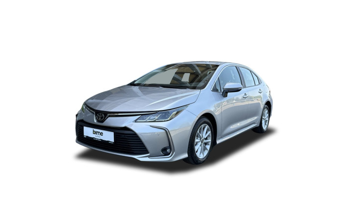 Toyota Corolla sedan 1,5 - Benzin - Automat - 4x2 na operativní leasing