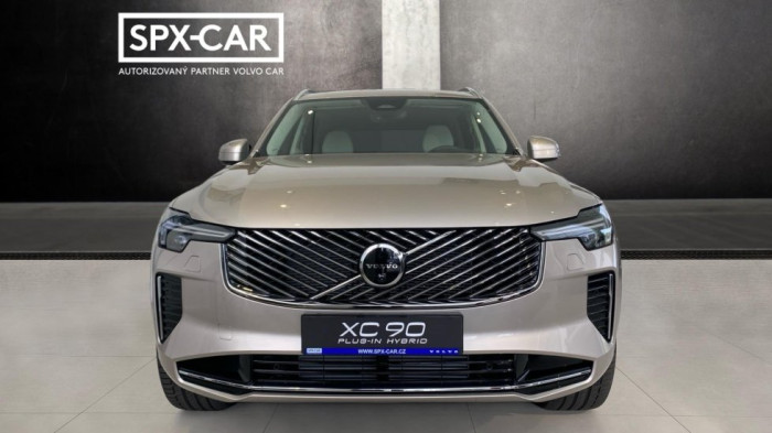 Volvo XC90 ULTRA BRIGHT, B5 AWD, 184+10 kW / 250+14 HP na operativní leasing