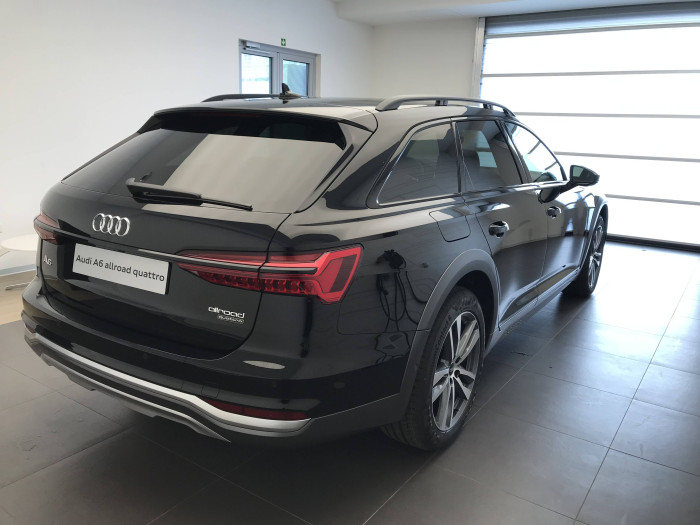 Audi A6 allroad quattro 45 ST7 3,0TDI / 180kW na operativní leasing