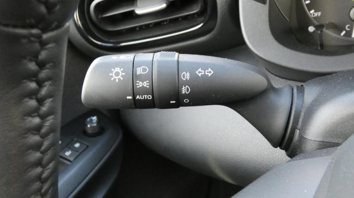 Mazda 2 1.5 Hybrid e-CVT Agile na operativní leasing