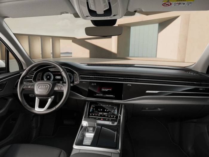 Audi Q7 SUV 55 TFSI e 280 kW quattro na operativní leasing