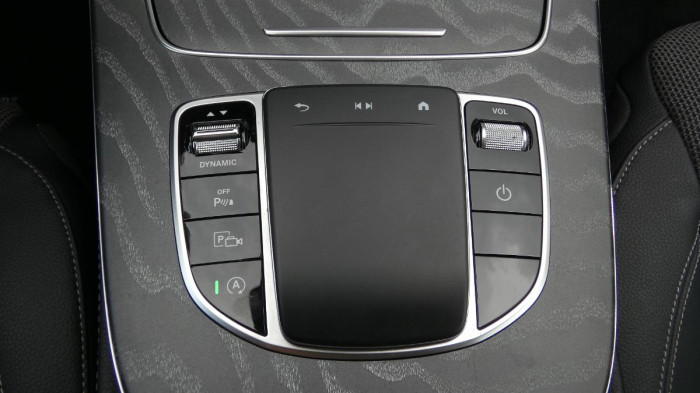 Mercedes-Benz Třídy E 200 mHEV aut. na operativní leasing