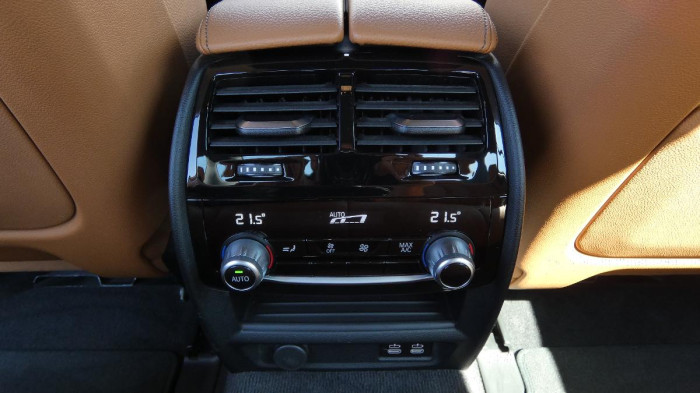 BMW Řada 5 540i xDrive M Sport na operativní leasing