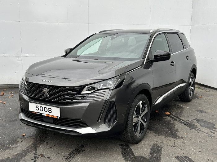Peugeot 5008 GT S&S EAT8 BlueHDi / 96kW na operativní leasing